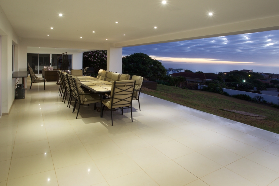 5 Bedroom Property for Sale in Jeffreys Bay Central Eastern Cape